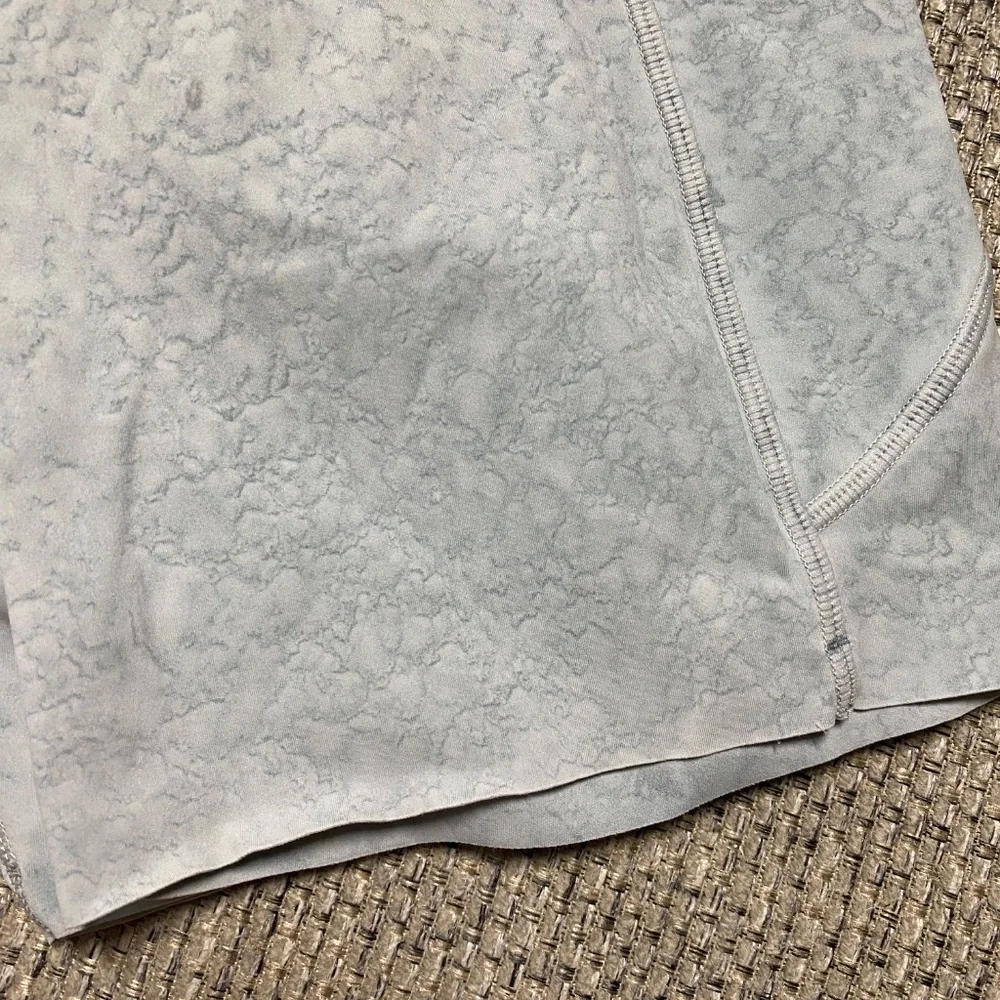 Lululemon bike shorts - Picture 10 of 10